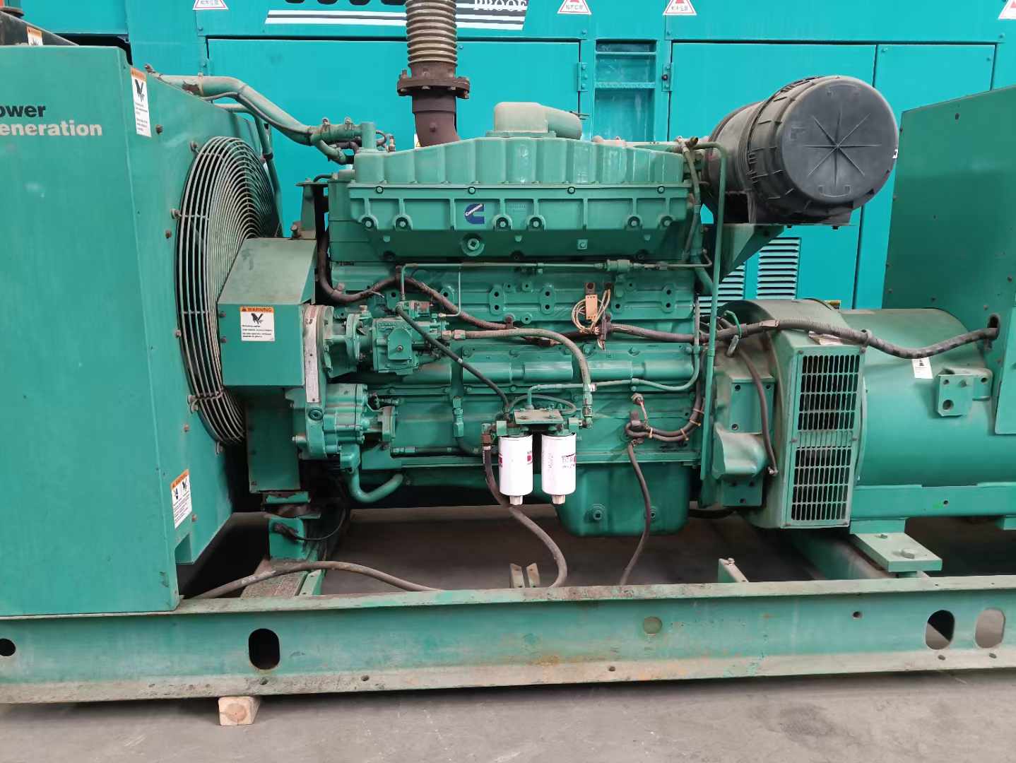 崇仁过载会对 600kW 柴油发电机组造成哪些损害？