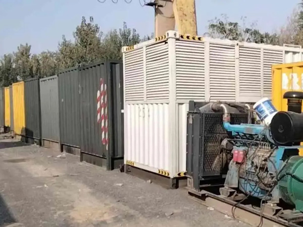 崇仁200KW柴油发电机机组每小时油耗是多少?